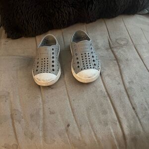 Native Kids Gray Slip-On Shoes 2